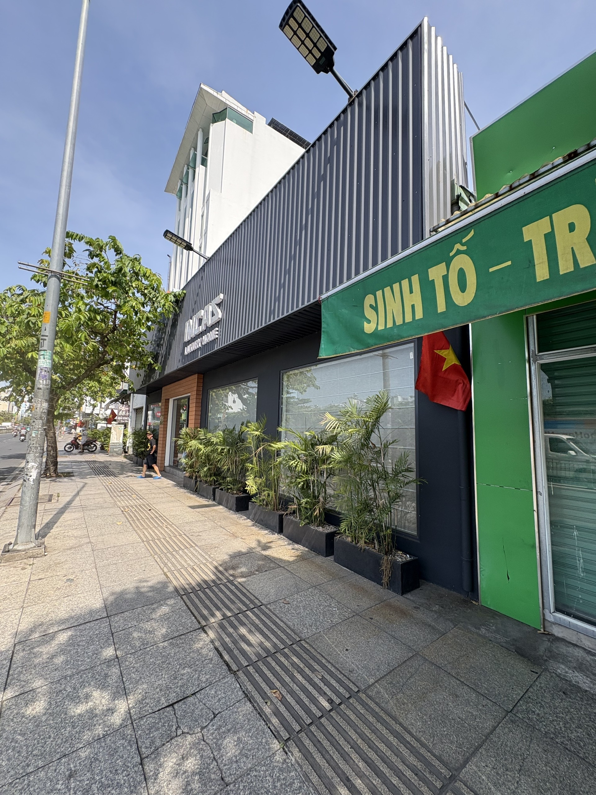 Cửa Hàng Mới Khai Trương - INCAS Tại TP.HCM